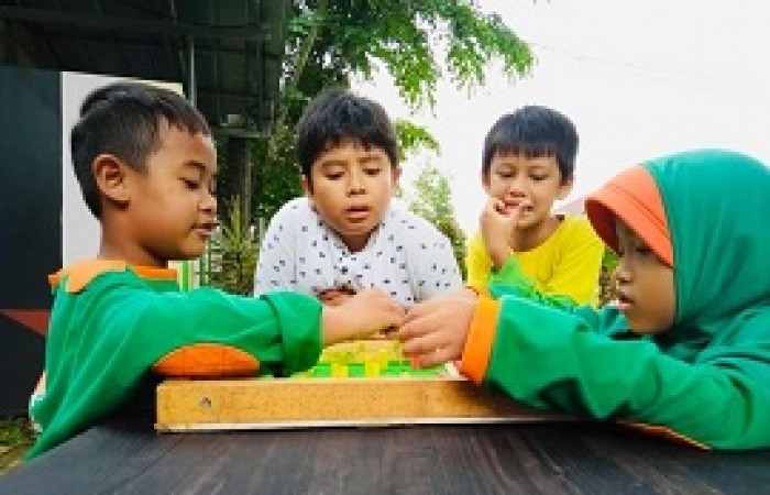 Keseruan Outbound SD Alam Tangerang Mekar Bakti